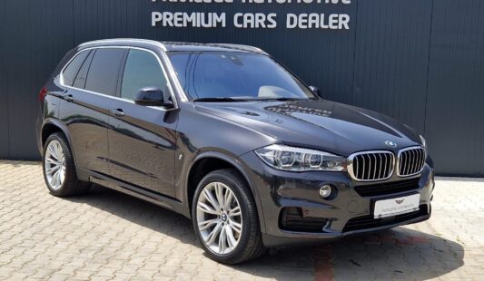 BMW X5 / Panoramic / HUD / Distronic / Harman Kardon / Faruri LED