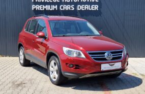 VOLKSWAGEN TIGUAN 2.0 TDI DPF 4Motion 140 CP / 4Motion/Senzori parcare/Pilot automat/Incalzire