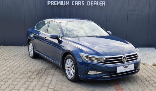 VOLKSWAGEN PASSAT 2.0 TDI DSG Comfortline 150 CP / Lane Asist/ACC/Istoric service/Garantie