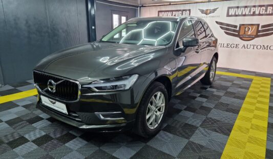 VOLVO XC60/PlugInHybrid/Panoramic/Bord digital/LED/Clima/303 CP