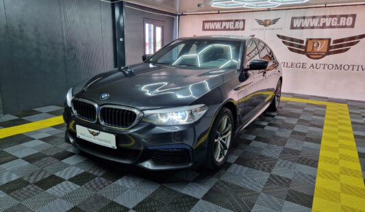 BMW 530e/M-Pachet/Bord digital/Alcantara/Pilot automat/LED/Carlig