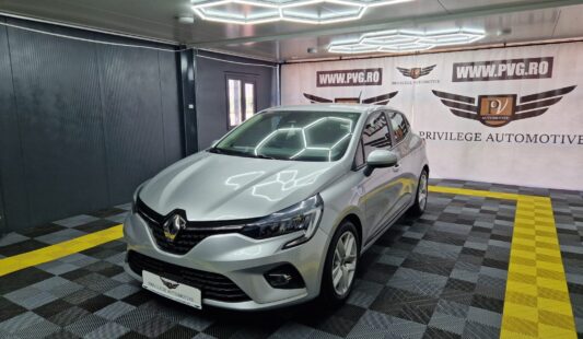 RENAULT CLIO HYBRID/140 CP/Automat/Bord igital/Clima/Lane Assist/LED