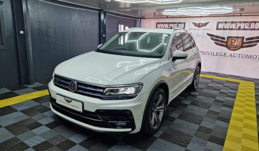 VOLKSWAGEN TIGUAN/ 2.0 TDI/ 4Motion/ DSG R-LINE/Distronic/LED/Bord digital/Alcantara