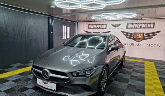 Mercedes-Benz CLA 180d/Bord digital/Incalzire scaune/LED/Pilot automat/7G-DCT 116 CP