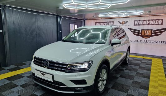 VOLKSWAGEN TIGUAN / Allspace/4Motion/DSG/Distronic/LED/Bord digital/Alcantara