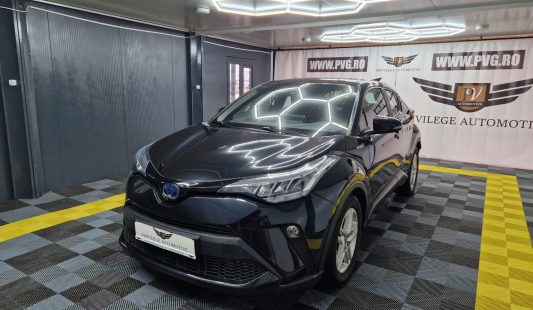 TOYOTA CH-R/Hybrid/Automatic e-CVT/Incalzire scaune/Park assist/LED