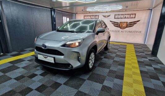 Toyota Yaris Cross 1.5 VVT-i HSD 4×2 Dynamic