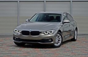 BMW Seria 3 320i xDrive AT