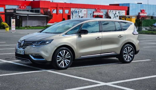 Renault Espace Energy dCi 160 EDC Initiale Paris