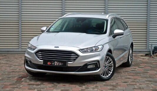Ford Mondeo 2.0 HEV Titanium