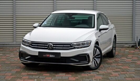 Volkswagen Passat 1.4 TSI Plug-In-Hybrid DSG GTE