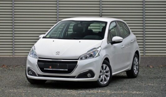 Peugeot 208 BlueHDi 100 Active Pack