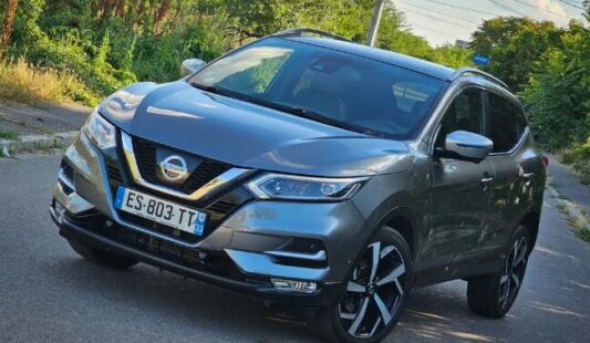 Nissan Qashqai 1.6 DCI Xtronic TEKNA+