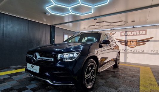 Mercedes-Benz GLC 200 4Matic 9G-TRONIC AMG Line