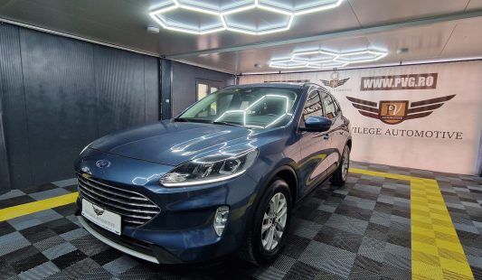 Ford Kuga 1.5 EcoBlue Automat TITANIUM